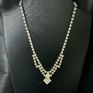 Elegant Silver Necklace